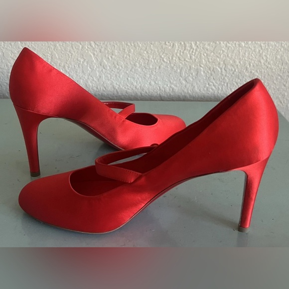 Christian Louboutin Pumppie Ole Red Mary Jane Heels Shoes 41 $870 - Picture 12 of 16